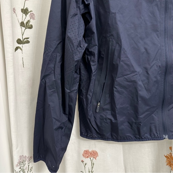 Lululemon Like The Windshell Jacket - Picture 4 of 6